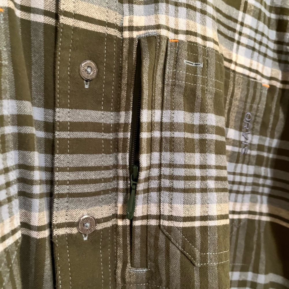 Orvis Performance Tech Flannel. Size Medium - image 3
